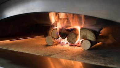 the-ultimate-guide-to-choosing-between-an-electric-oven-pizza-and-an-outdoor-pizza-oven